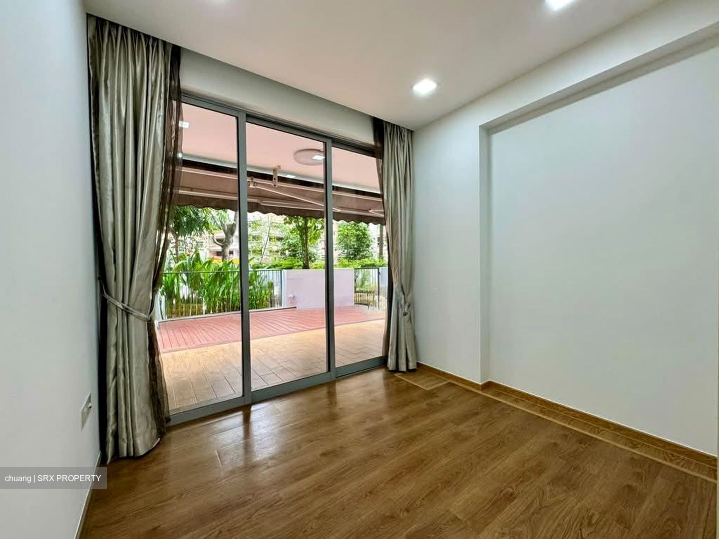 Prive (D19), Condominium #576815361